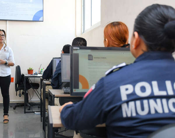 Policías de Coatzacoalcos continúan capacitándose