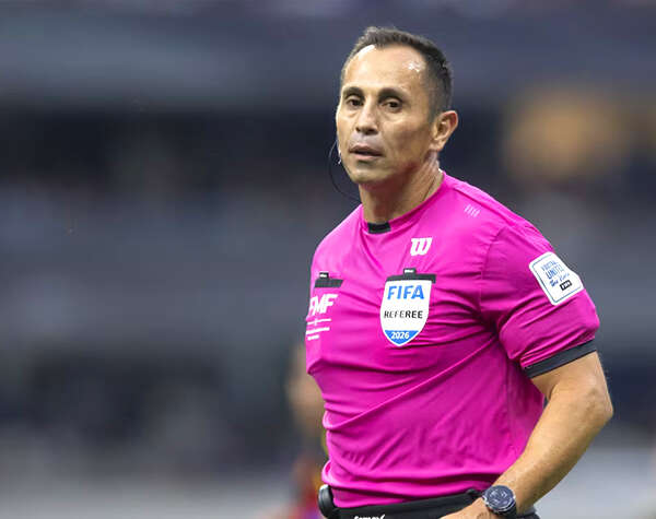 Cambio de árbitro de última hora en el Pachuca vs Pumas: Ismael Rosario López sustituye a Luis Enrique Santander