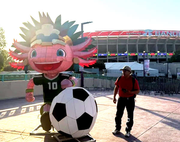 La FIFA rechaza al ajolote de Clara Brugada para el Mundial 2026