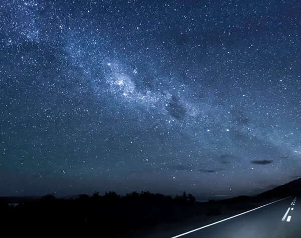 Físicos imitan efecto cuántico que podría borrar el universo