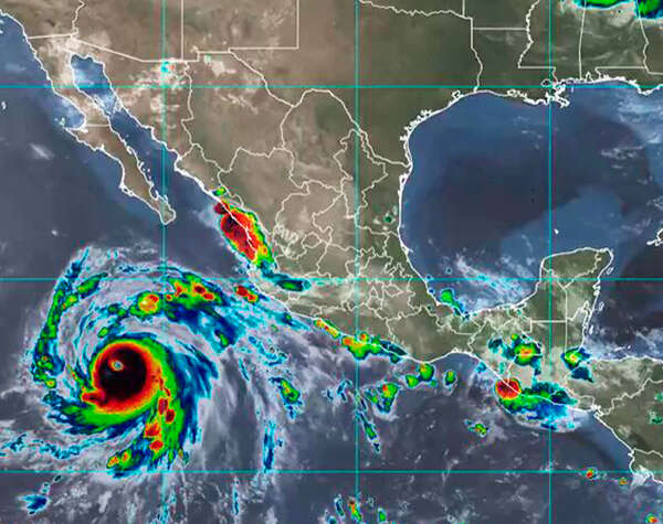 Genevieve alcanza la máxima categoría y se convierte en el primer gran huracán del año
