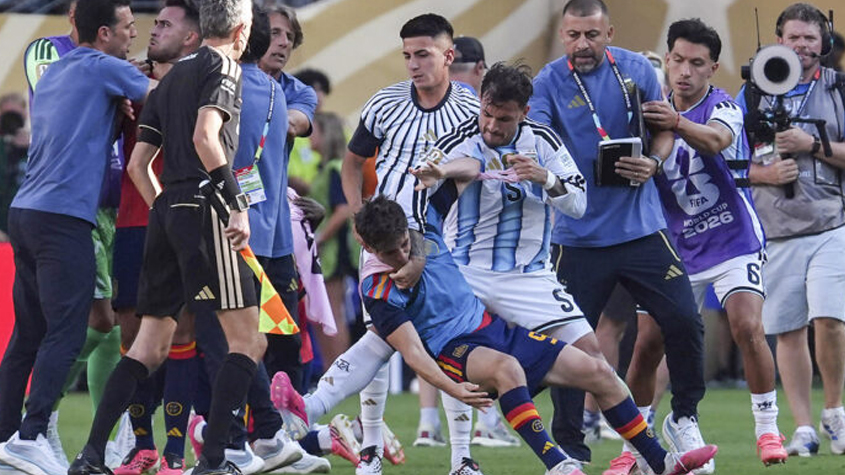 FIFA investiga a Argentina por posibles infracciones disciplinarias en la final del Mundial