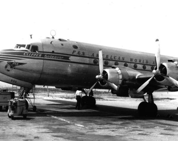 Hallan en el fondo del mar los restos de un avión desaparecido hace 74 años