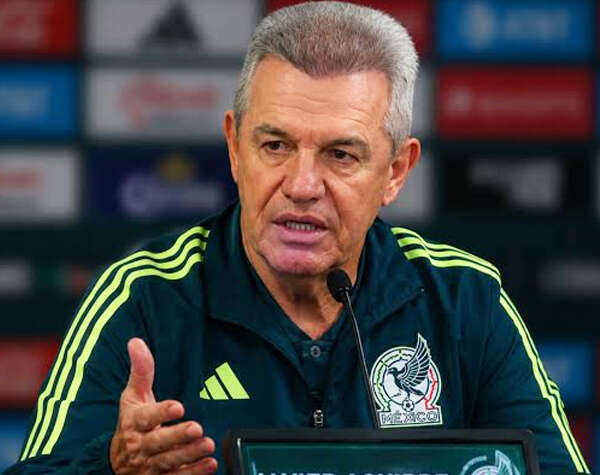 Aguirre responde sobre posibles refuerzos mexicanos para el Valencia