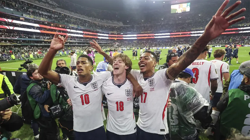 Anthony Gordon recuerda el México vs. Inglaterra como la mejor experiencia de su carrera