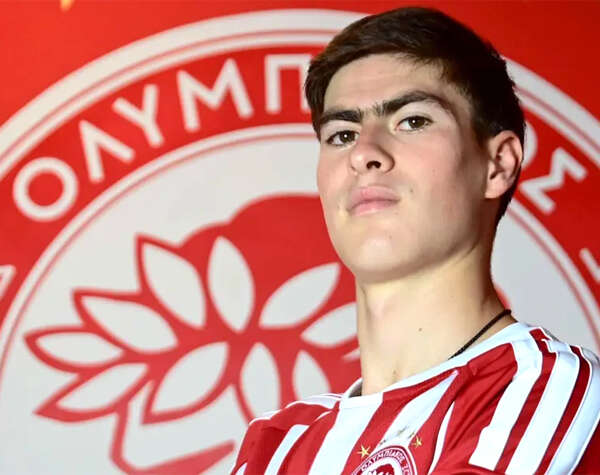 ‘Hormiga’ González tiene nueva oportunidad de brillar con Olympiacos